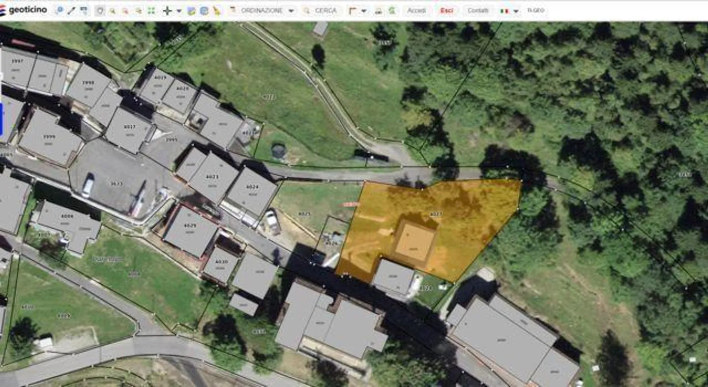 Rustico partiellement rénové avec permis de construire et terrain - Photo 21 sur 28