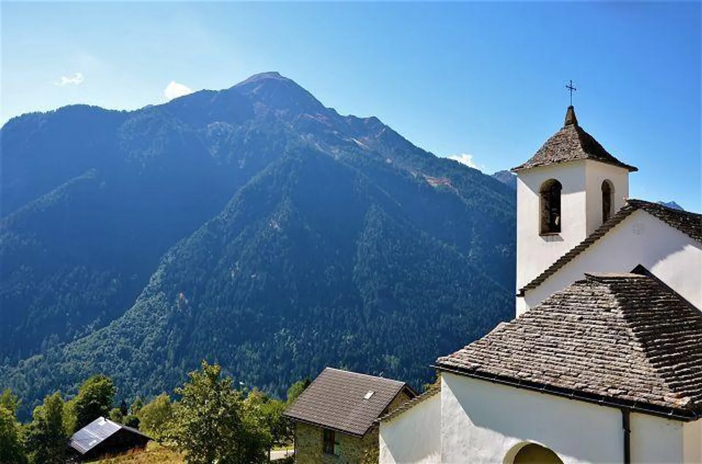 Rustico partiellement rénové avec permis de construire et terrain - Photo 19 sur 28