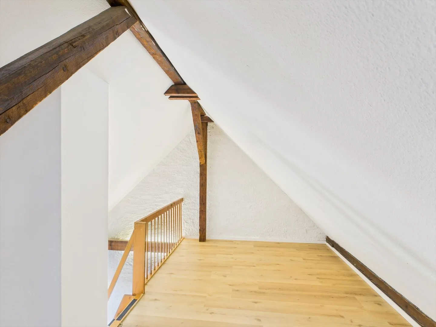 Charmante Maisonette-Wohnung in Basel - Foto 6 von 12