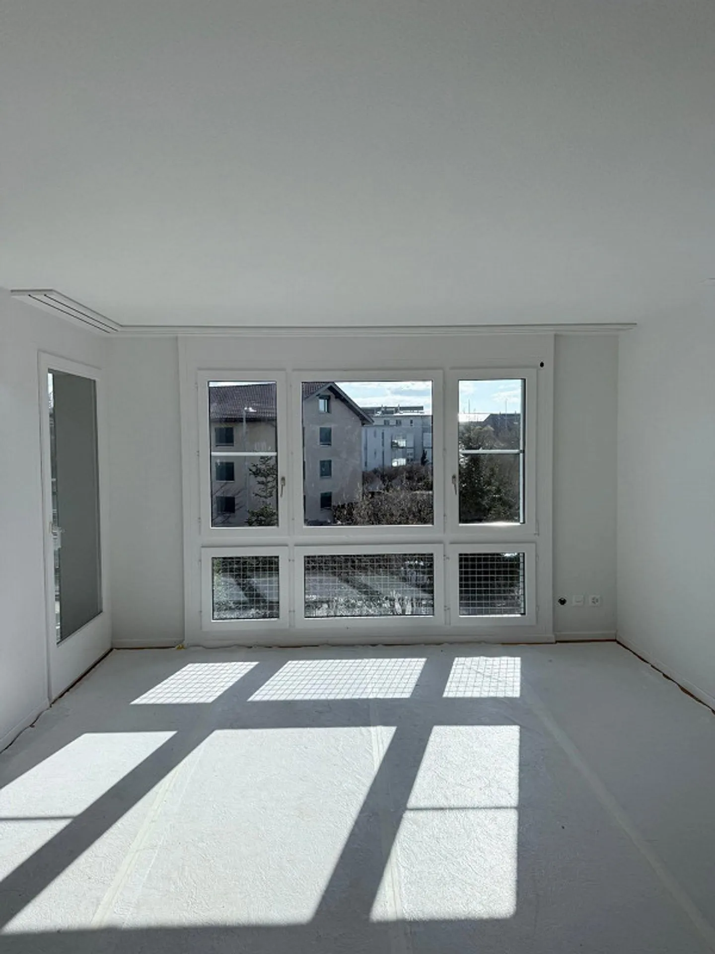 Appartement de 3.5 pièces récemment rénové avec balcon – vie moderne à Münchenbuchsee - Photo 4 sur 8