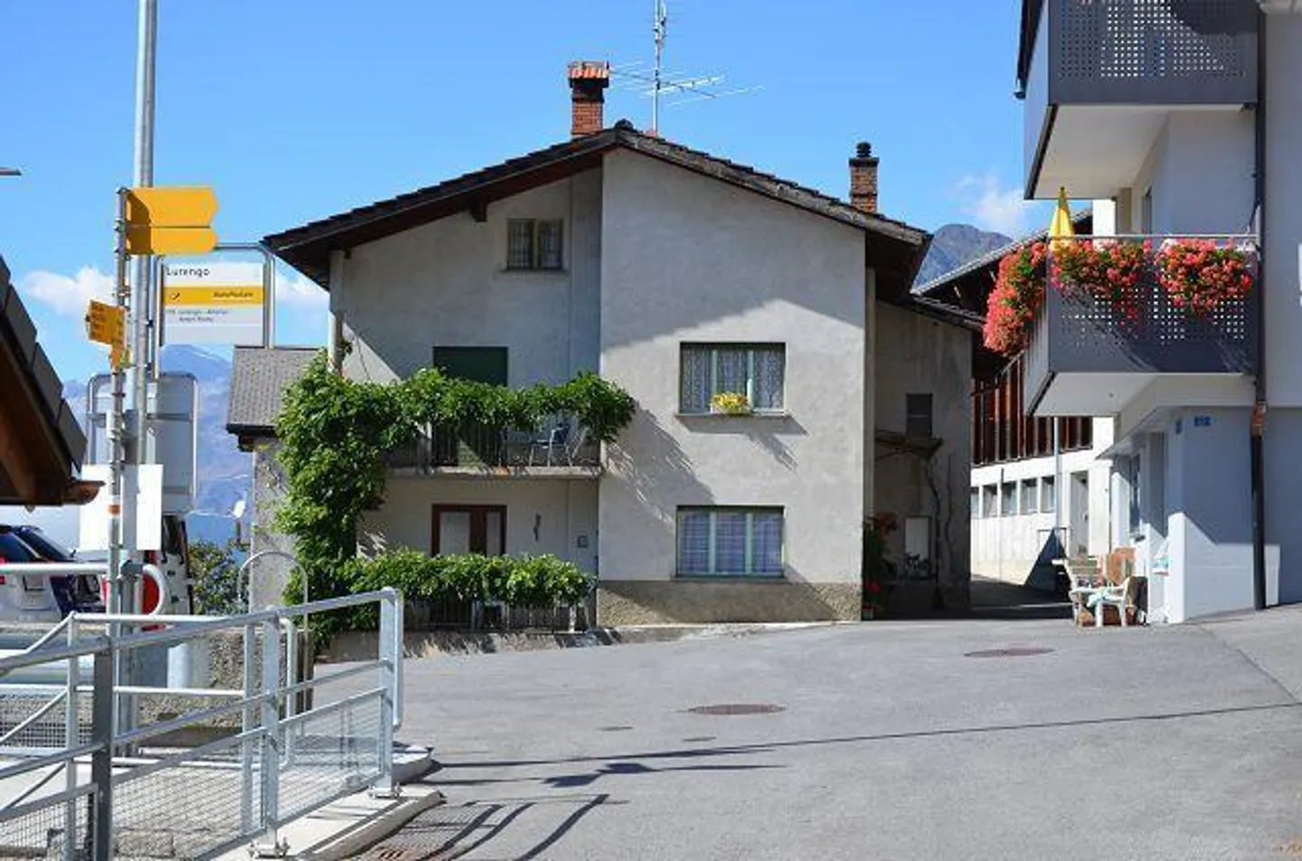 Rustico partiellement rénové avec permis de construire et terrain - Photo 27 sur 28