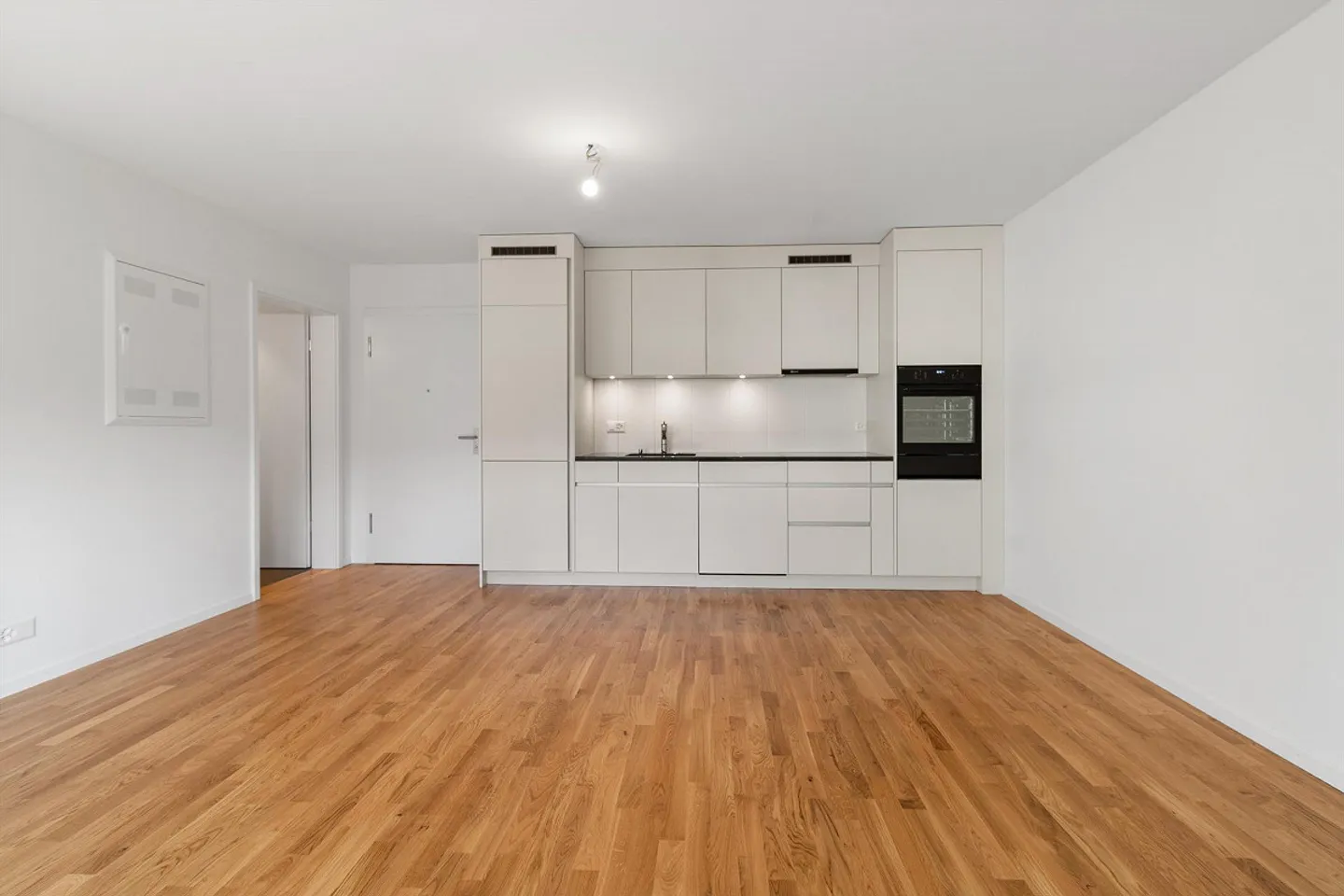 moderne 2.5-Zimmerwohnung im 2. Stock - Foto 1 von 6