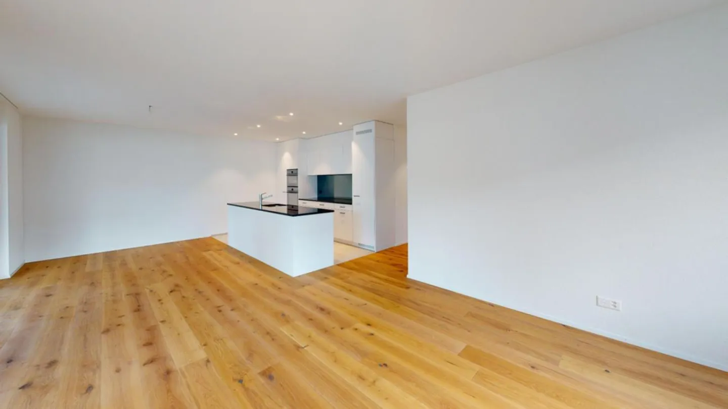 Beautiful Living and Enjoying - Photo 4 of 10