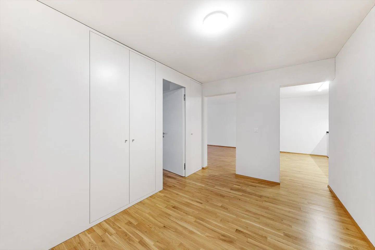 Homeoffice? In dieser grosszügigen Wohnung kein Problem! - Foto 6 von 7
