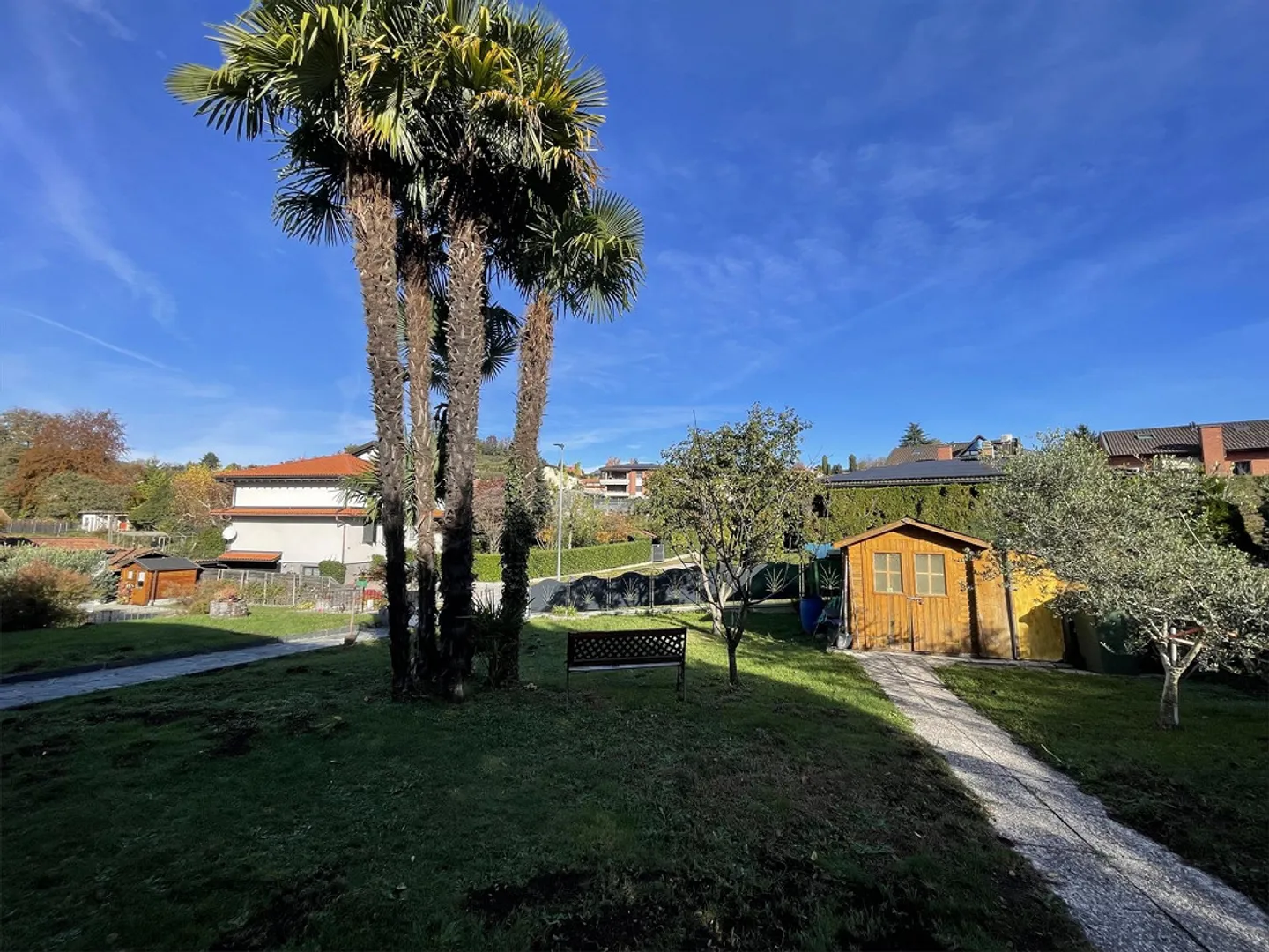 BELLE MAISON INDIVIDUELLE 4.5 AVEC GRAND JARDIN - Photo 2 sur 13