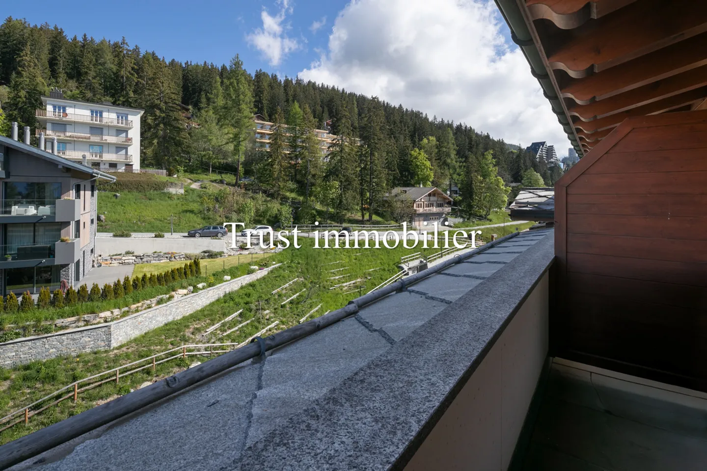5043. Bellissimo Attico-Duplex con vista sul Lago Grenon - Foto 5 di 27