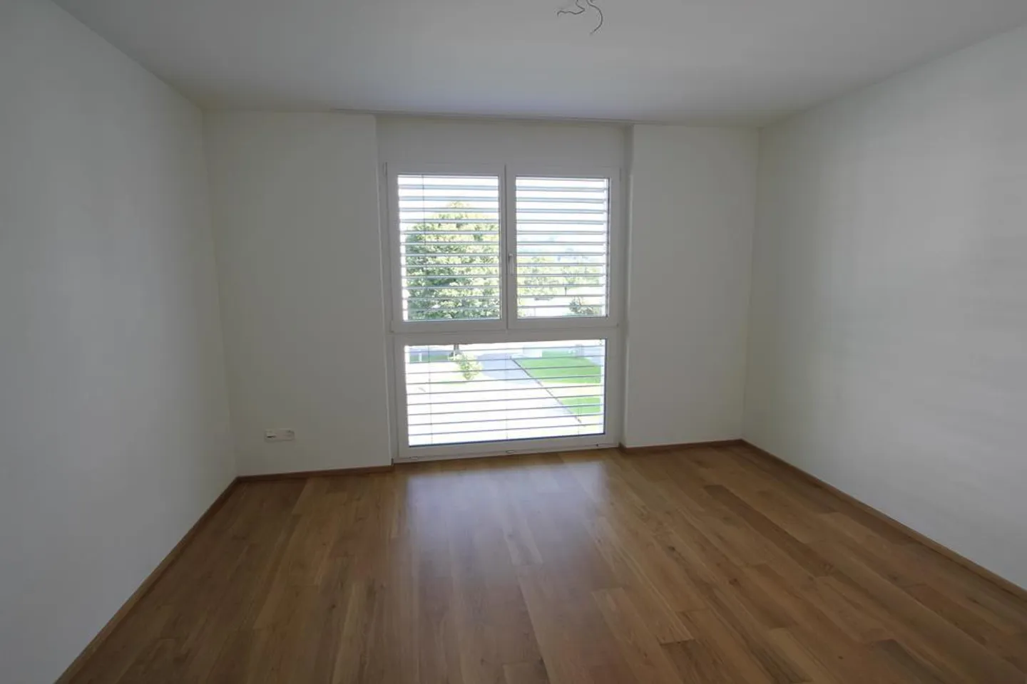 Bright 3.5 Room Apartment - Photo 8 of 10