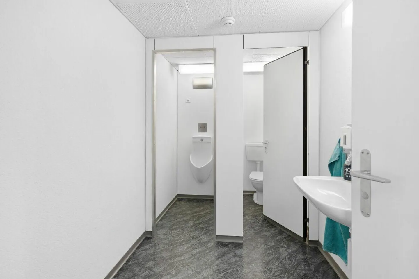 Commercial Space, 5th Floor, Neumarkt 2, St. Gallen - Photo 9 of 9