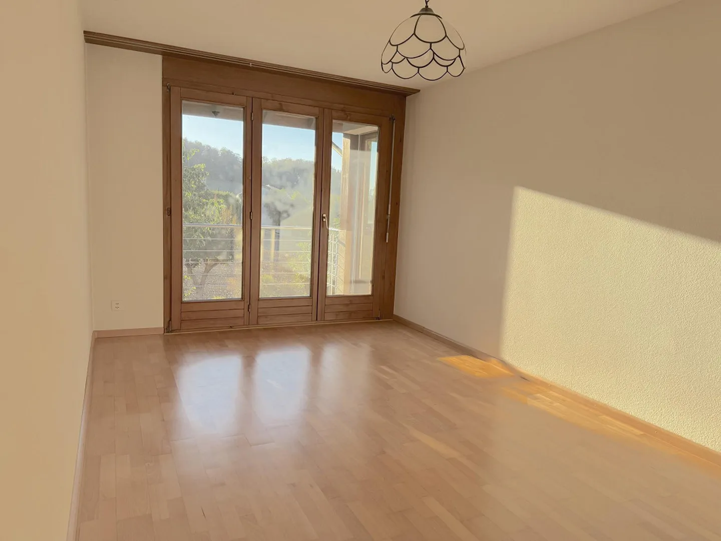 Attractive 5.5 Room Semi-Detached House with Spacious Living Concept and Garage - Photo 7 of 14