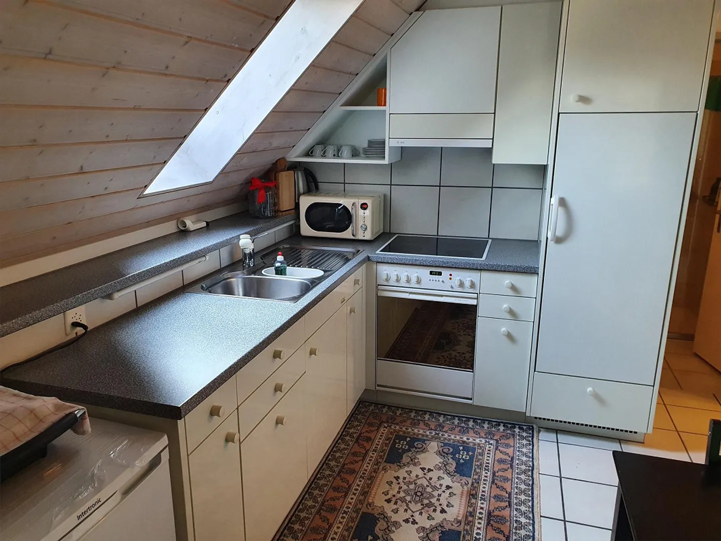 2.5 Room Apartment in Hagenbuch - Photo 2 of 7