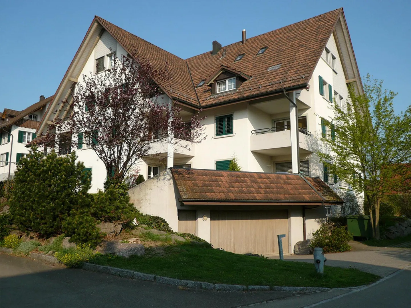 2.5 Room Apartment in Hagenbuch - Photo 1 of 7