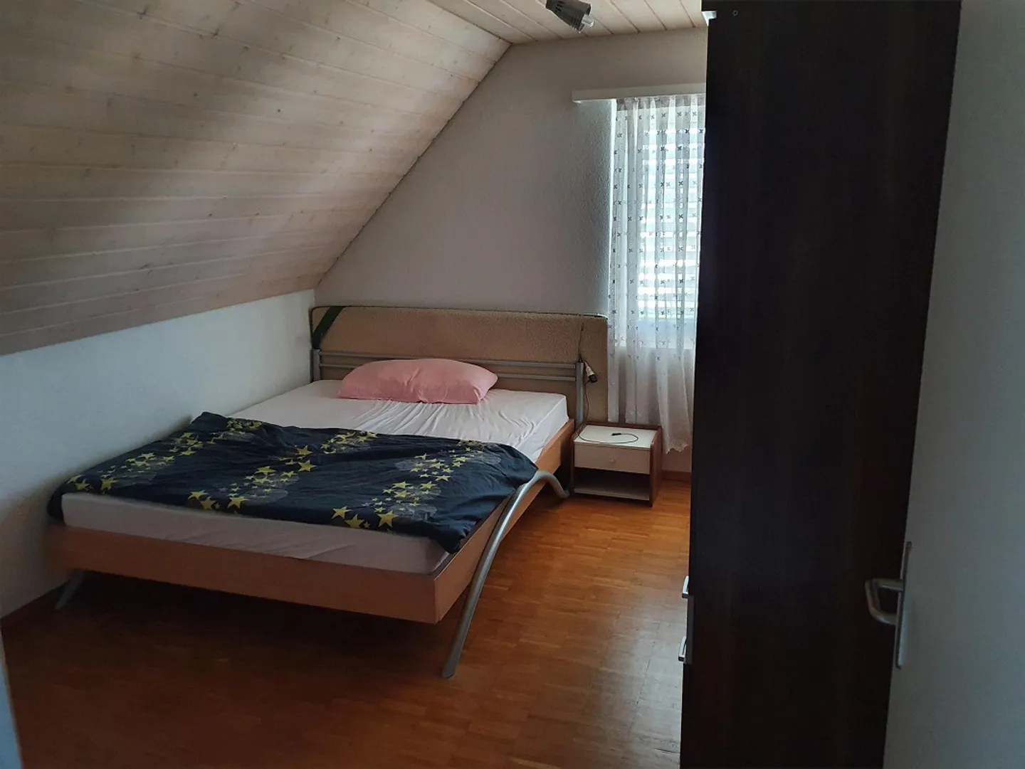 2.5 Room Apartment in Hagenbuch - Photo 4 of 7