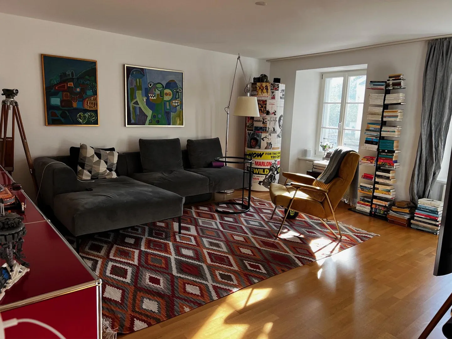 Large 3-room apartment for temporary rent - Photo 2 of 4