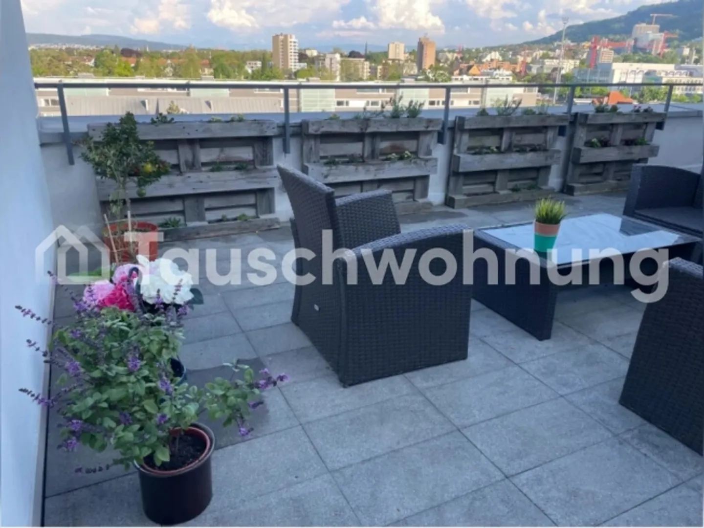 4.5 Room flat with a gorgeous terrace - Photo 1 of 3