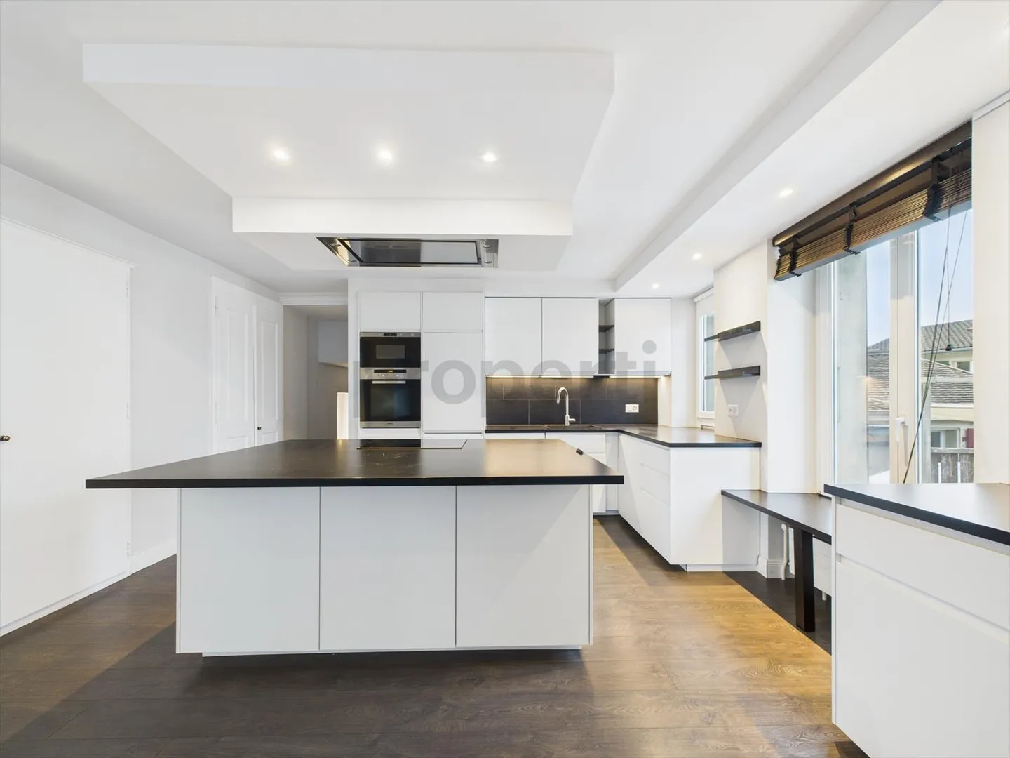 Garantierter Herzschmerz! Renovierte 4,5 Zimmer, nahe Bahnhof und Schulen - Foto 5 von 13