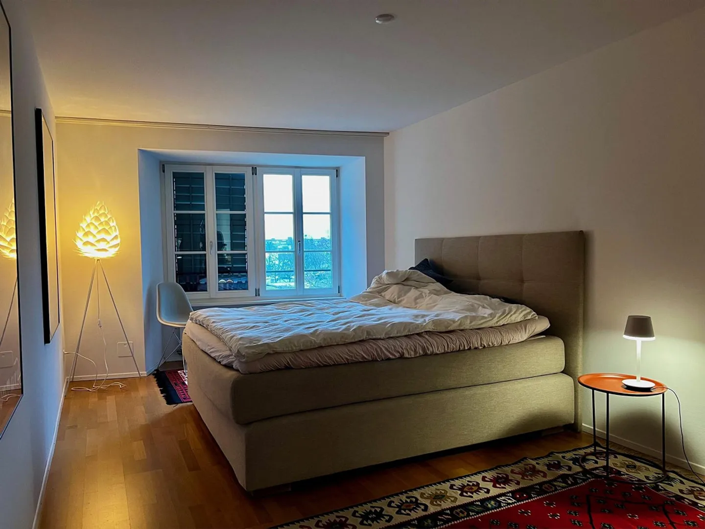 Large 3-room apartment for temporary rent - Photo 4 of 4