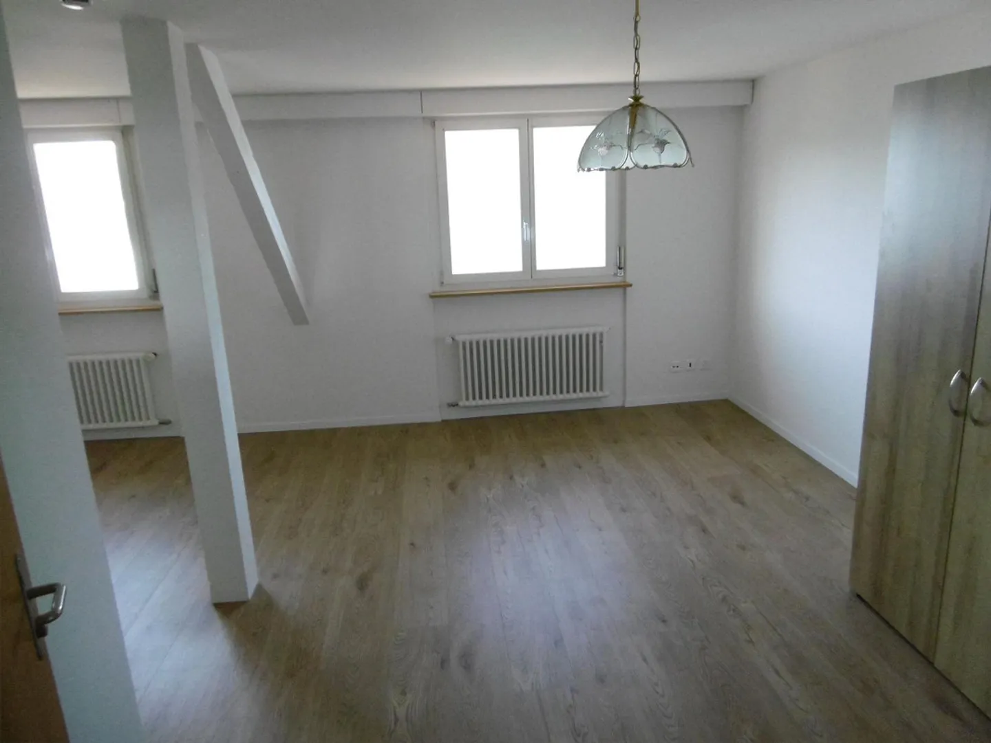 Appartement spacieux de 3 pièces au bord du lac Ägeri avec charme et vue sur le lac - Photo 3 sur 19