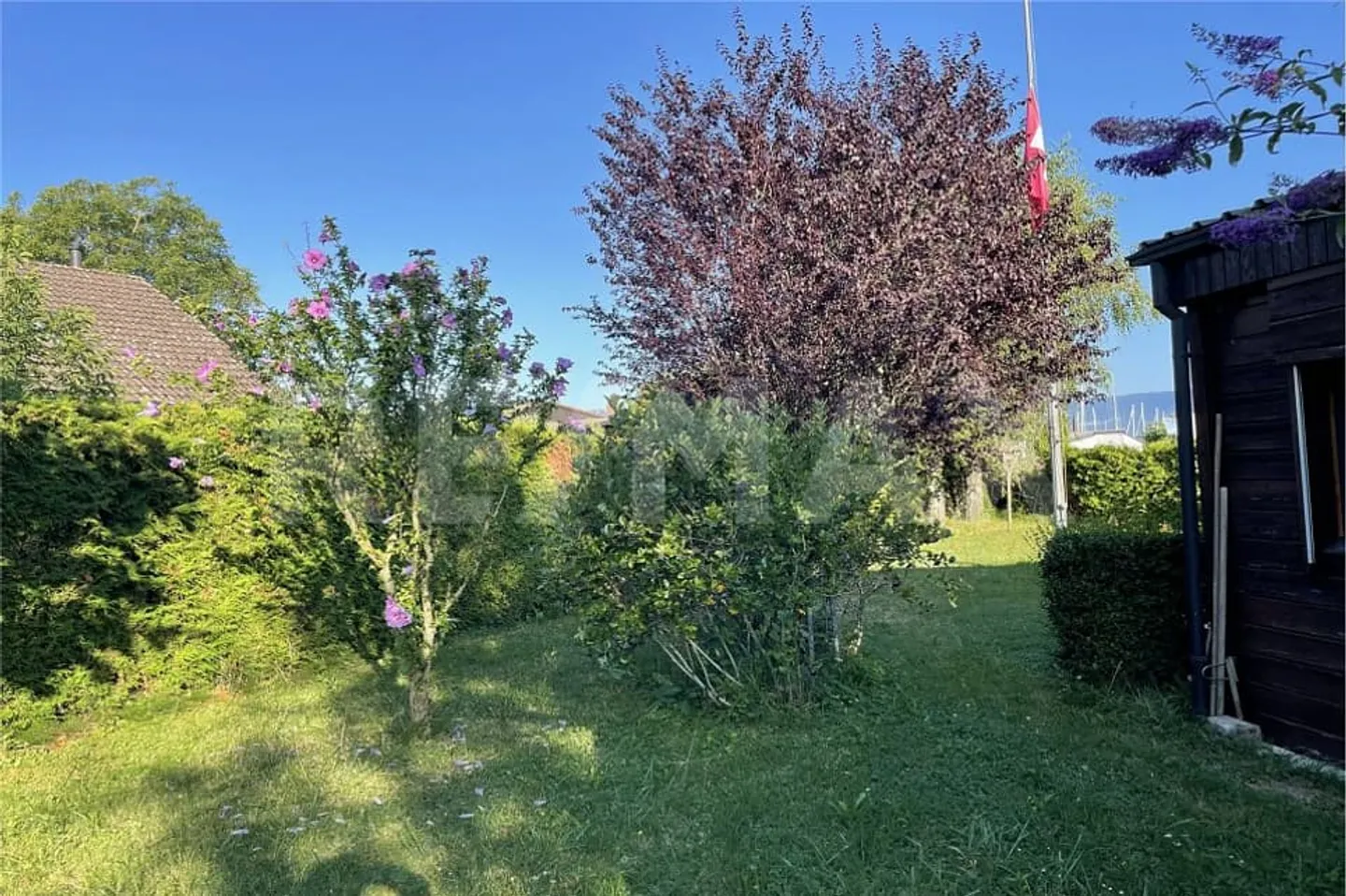 Leisure plot in caravaning area Ideal location south of Lake Neuchâtel - Photo 2 of 8