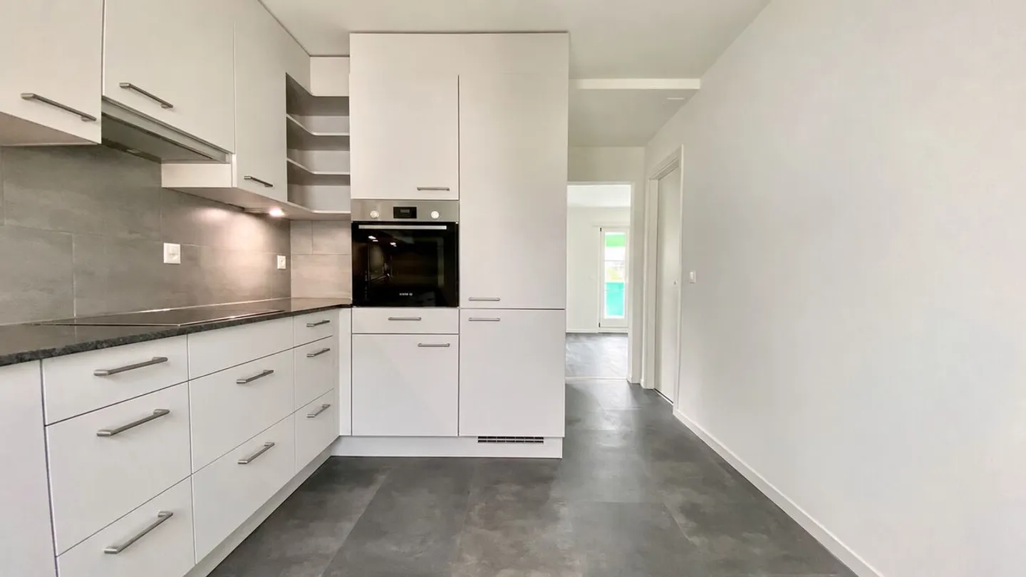 Moderne 3.5-Zimmer-Wohnung mit Balkon - Foto 1 von 7
