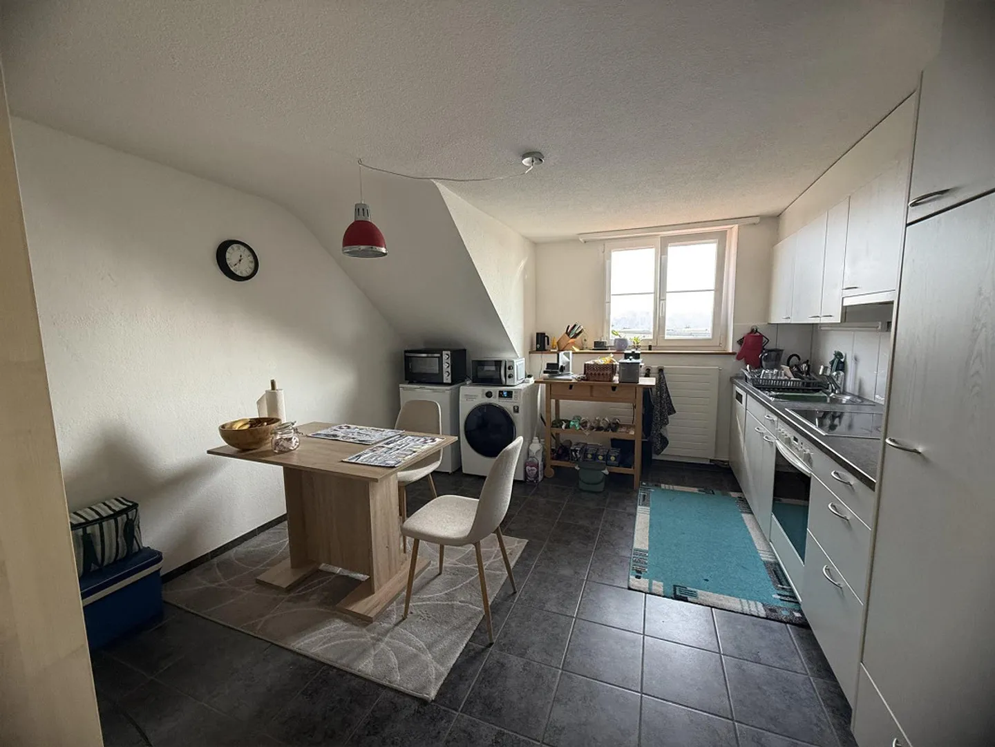 4.5 Room Apartment in Winterberg ZH - Photo 2 of 9