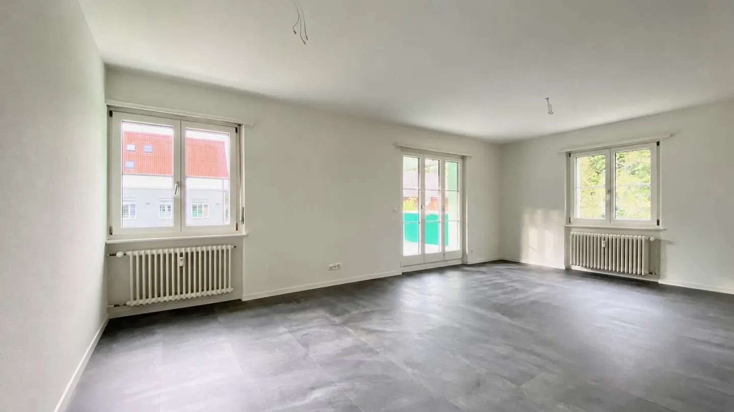 Moderne 3.5-Zimmer-Wohnung mit Balkon - Foto 5 von 7