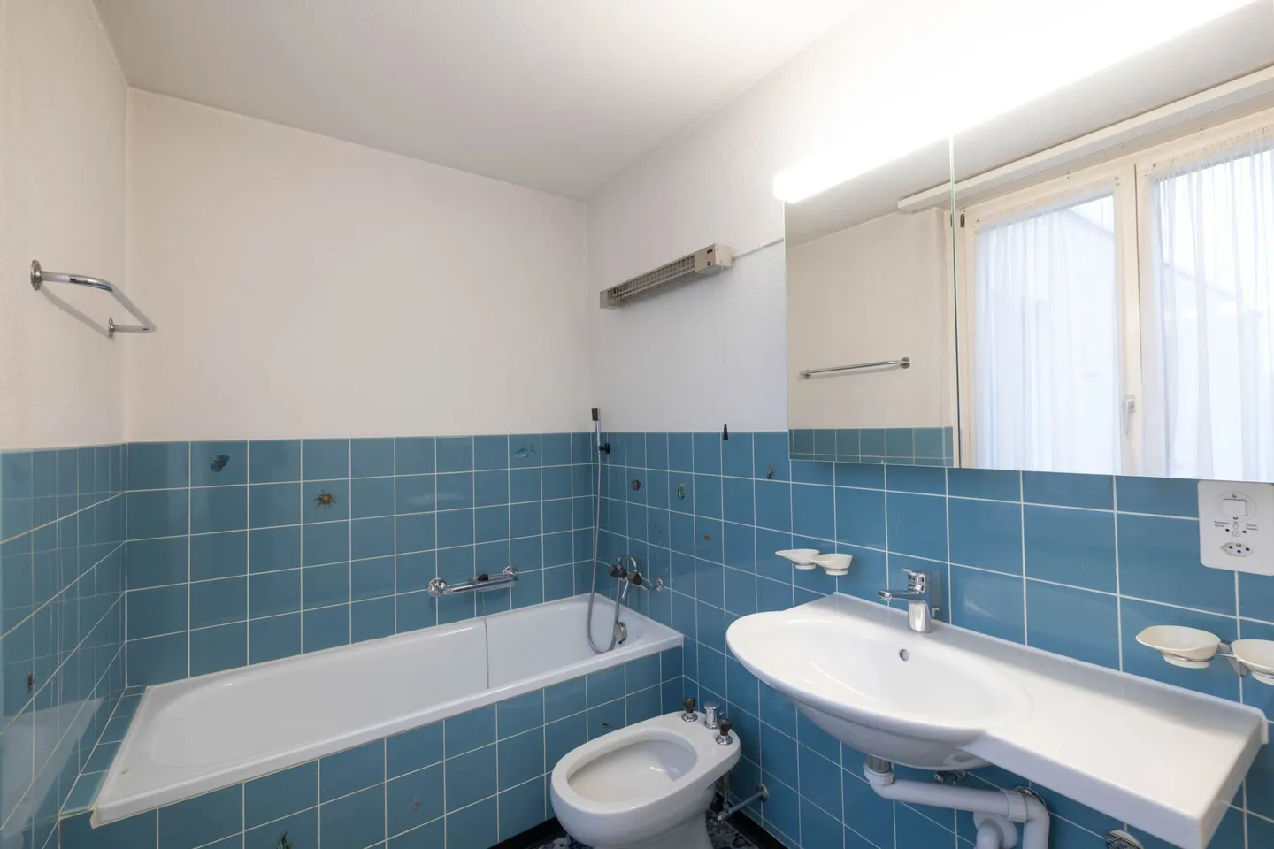 Geräumige Attika-Wohnung in Wallisellen - Foto 3 von 17