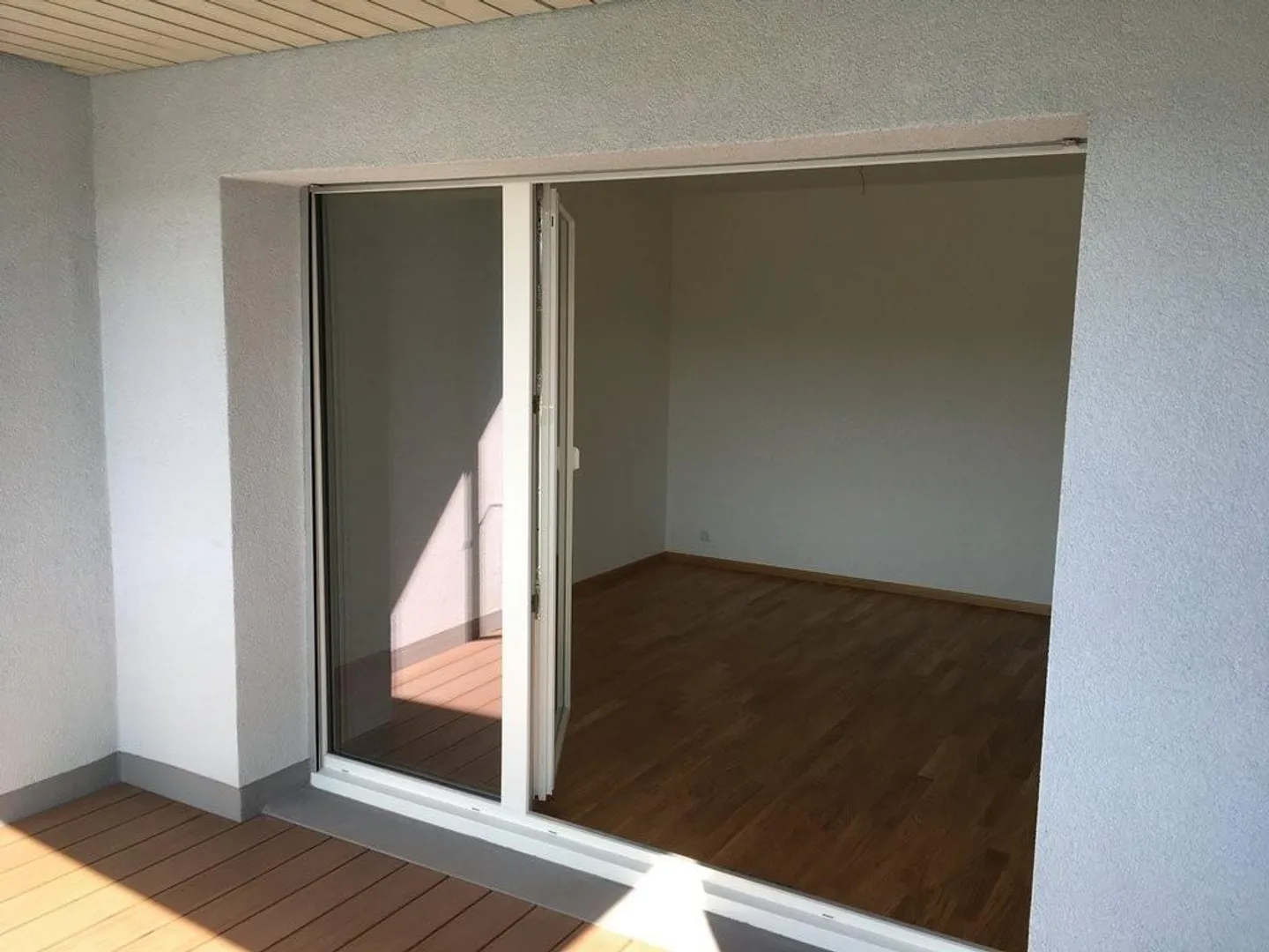 Appartement Confortable avec Balcon - Photo 3 sur 8