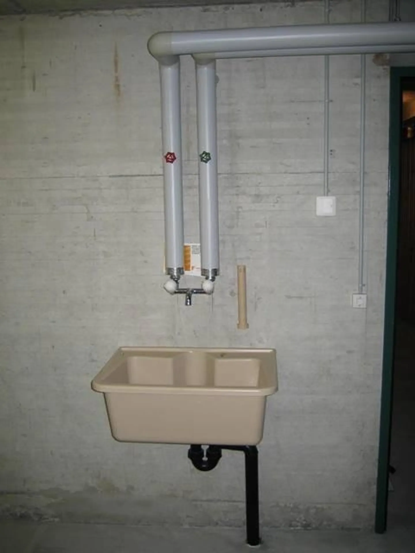 "Ziegelei-Märit": Salle de bricolage (environ 13 m2), 1er sous-sol - Photo 4 sur 4