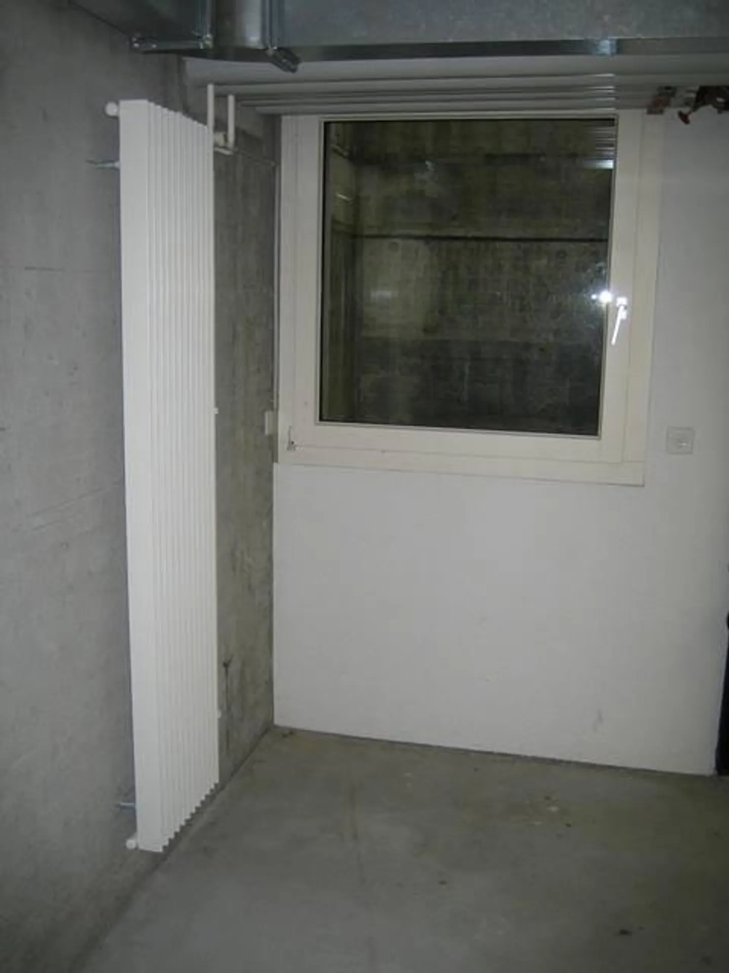 "Ziegelei-Märit": Salle de bricolage (environ 13 m2), 1er sous-sol - Photo 2 sur 4