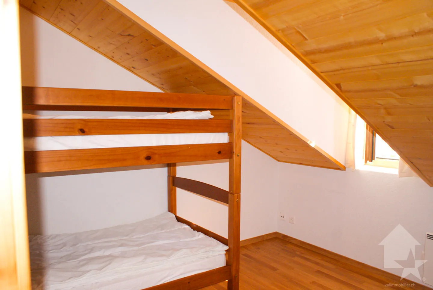 Attique avec Vue sur le Lac - Photo 11 sur 13