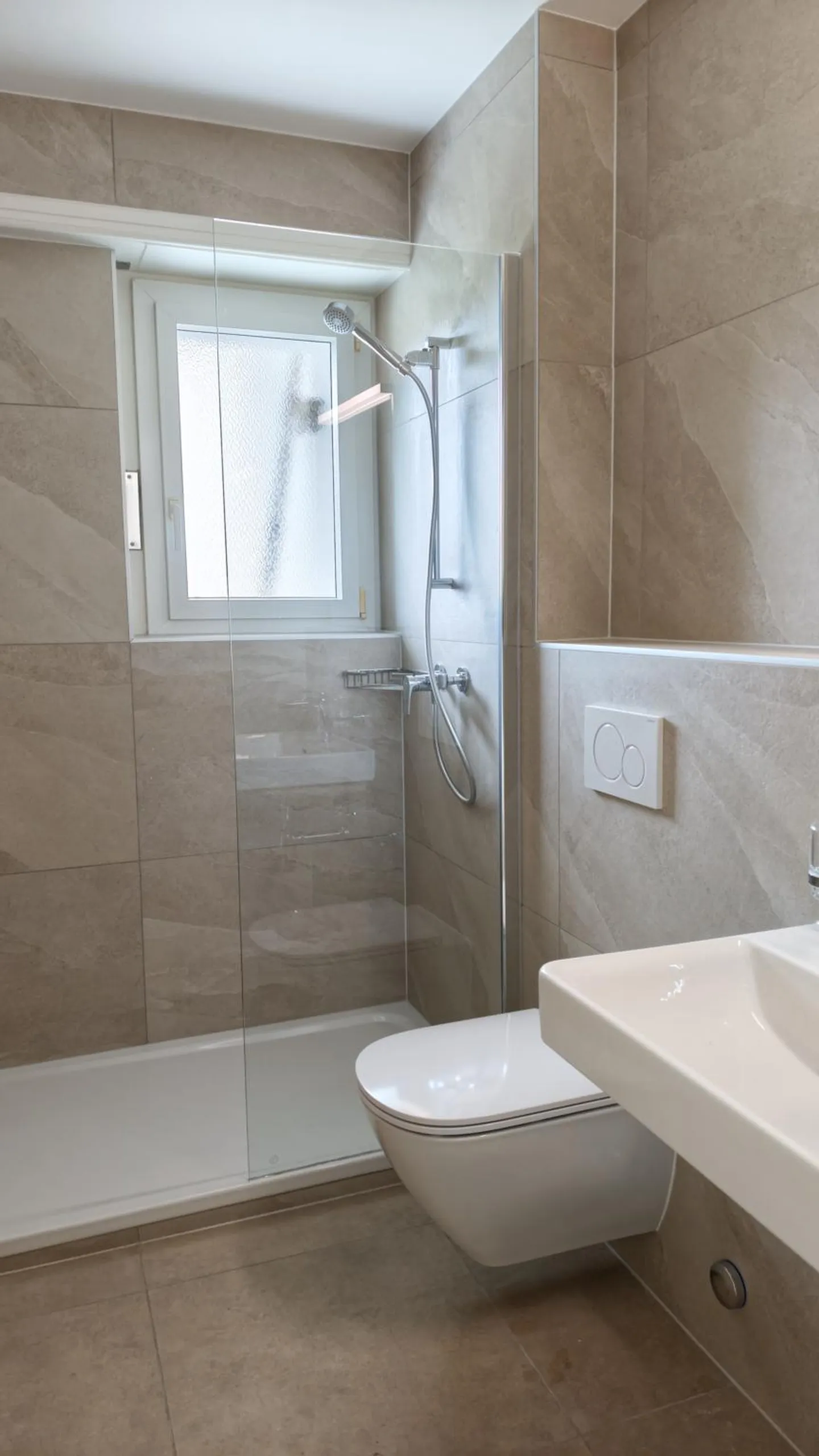Renovated Apartment in Nyon - Photo 4 of 4