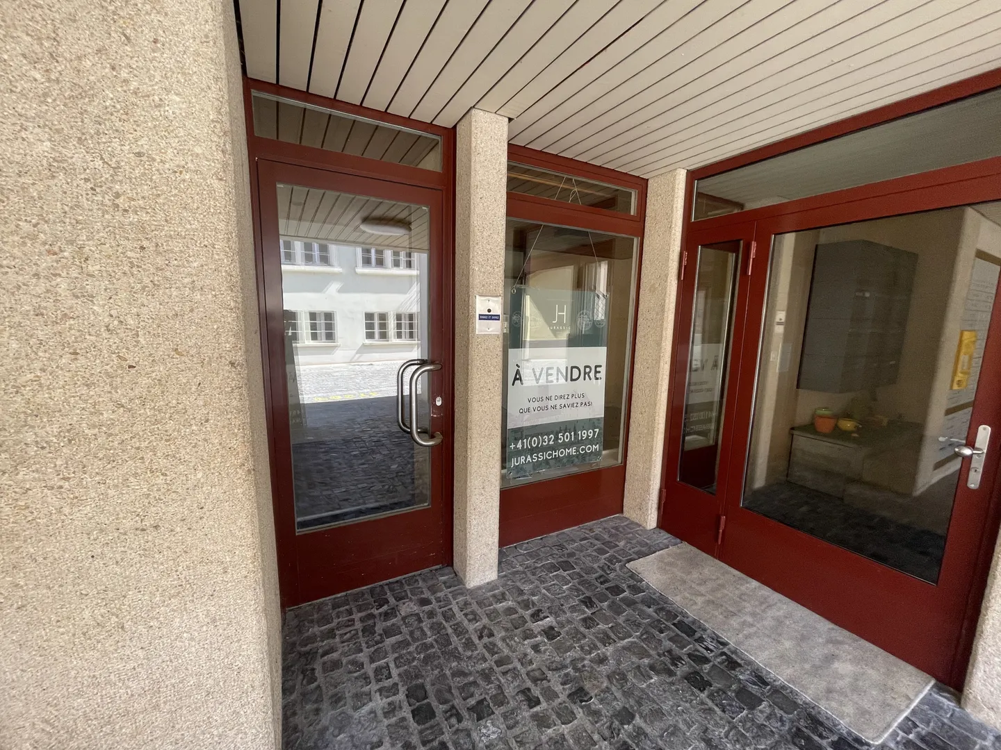 Appartement Charmant à Saint-Ursanne - Photo 2 sur 8