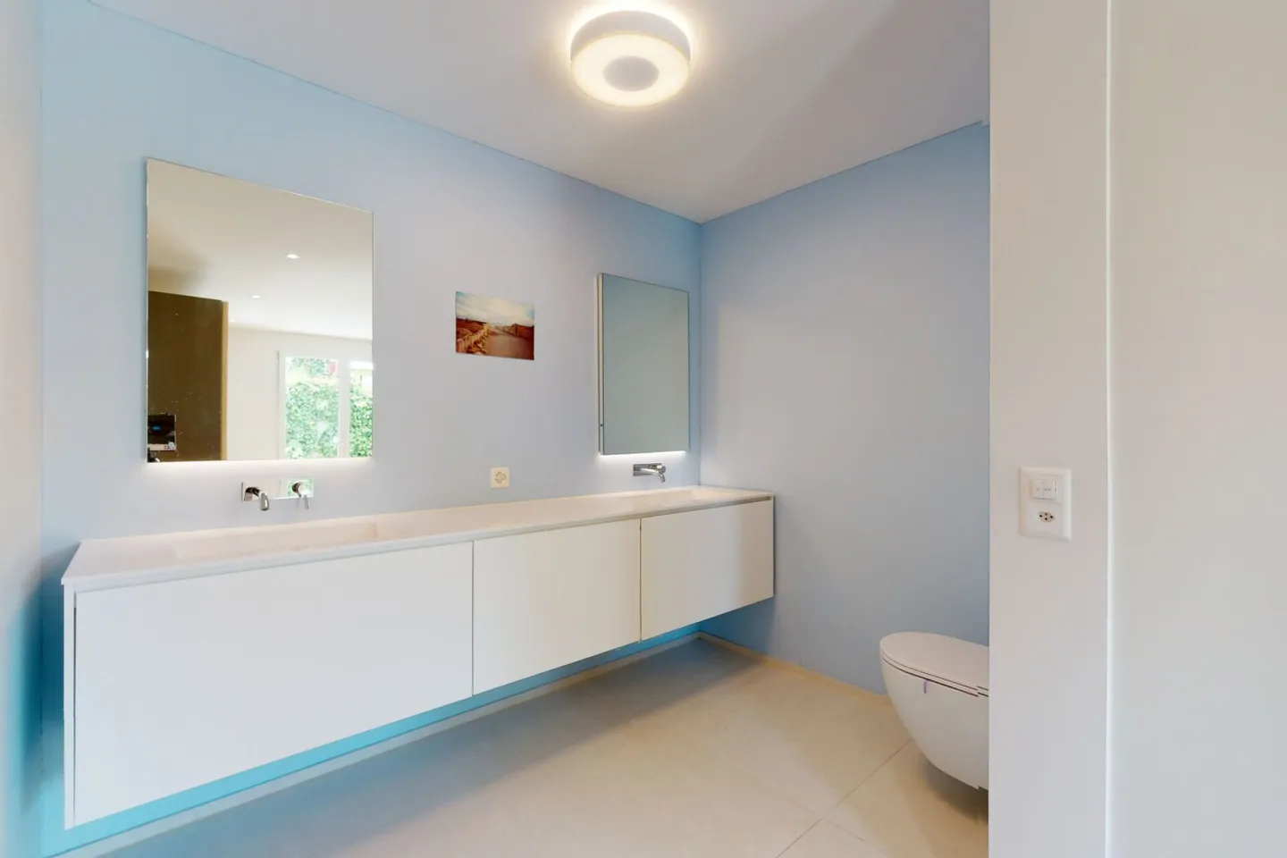 Unique Living Experience - Exclusive 5.5-Room Terrace Apartment with Sauna & Fireplace - Photo 8 of 10