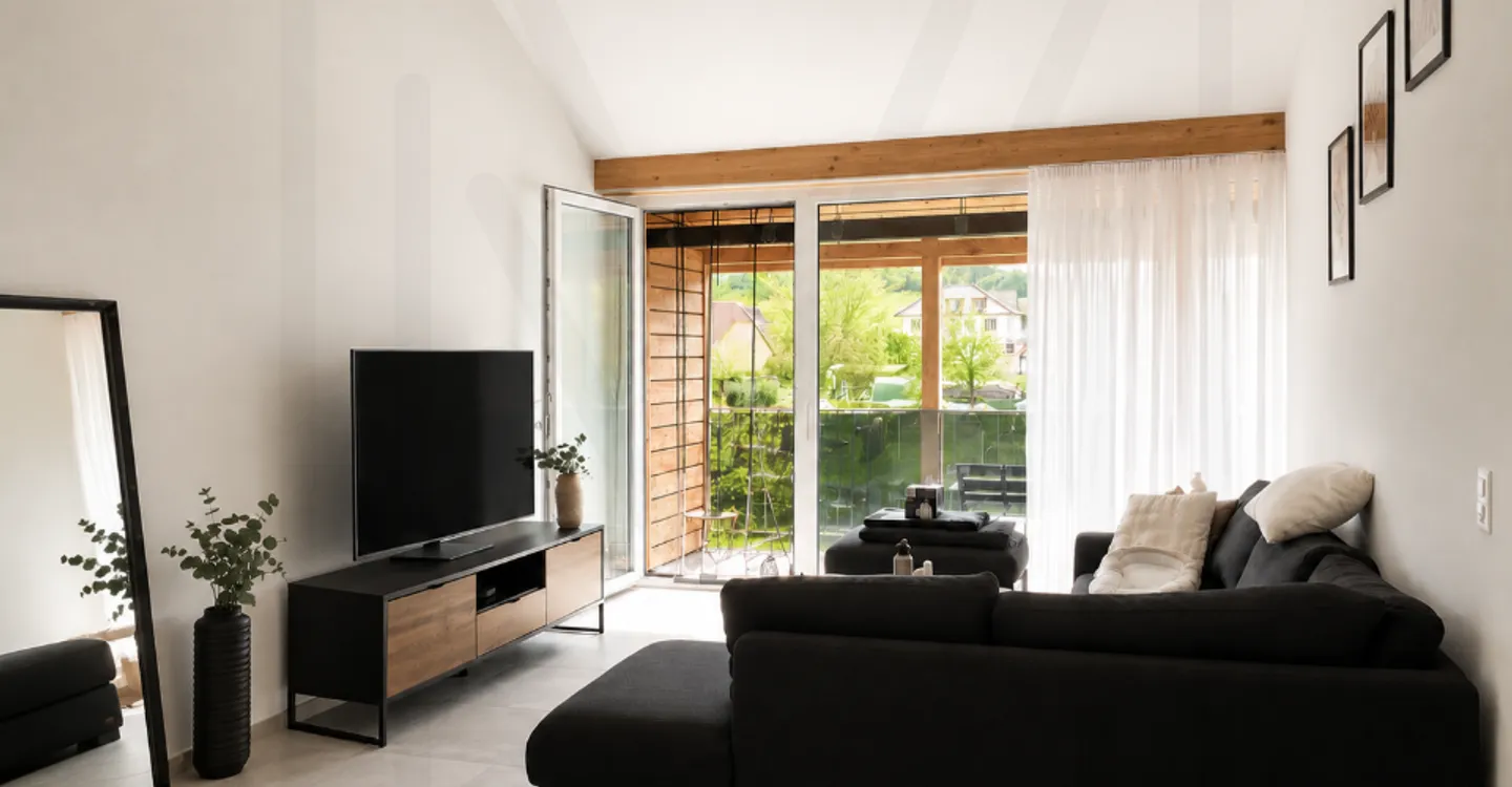 Top floor, magnificent 3.5 room apartment - Photo 2 of 10