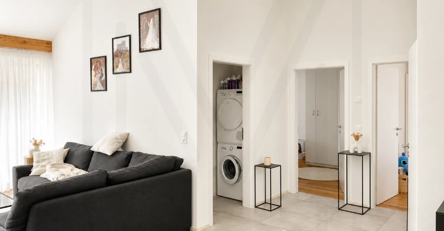 Top floor, magnificent 3.5 room apartment - Photo 4 of 10