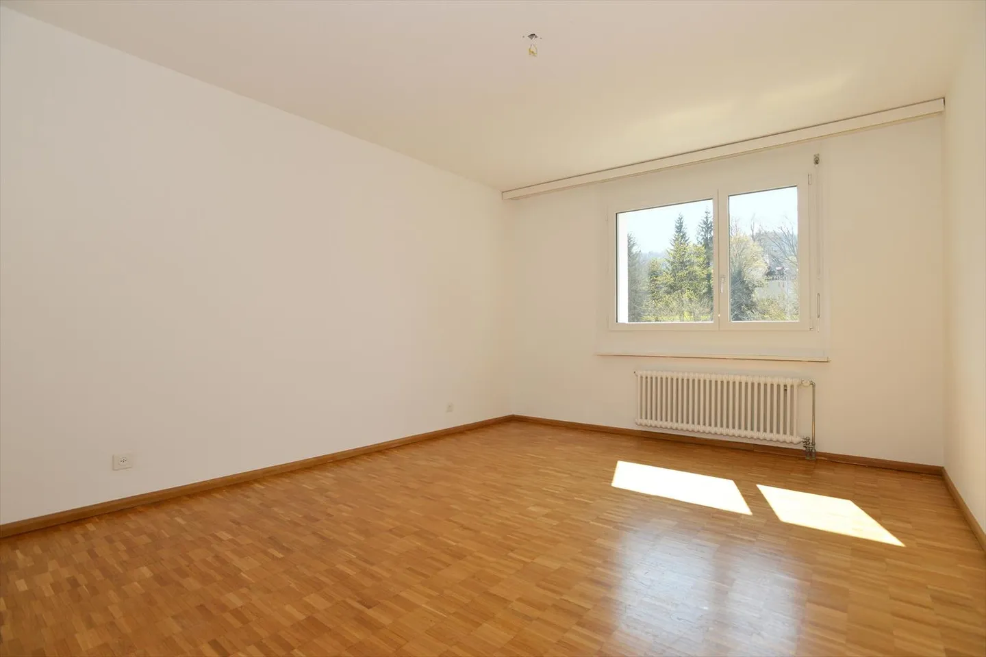 Space for the whole family! - Photo 8 of 10
