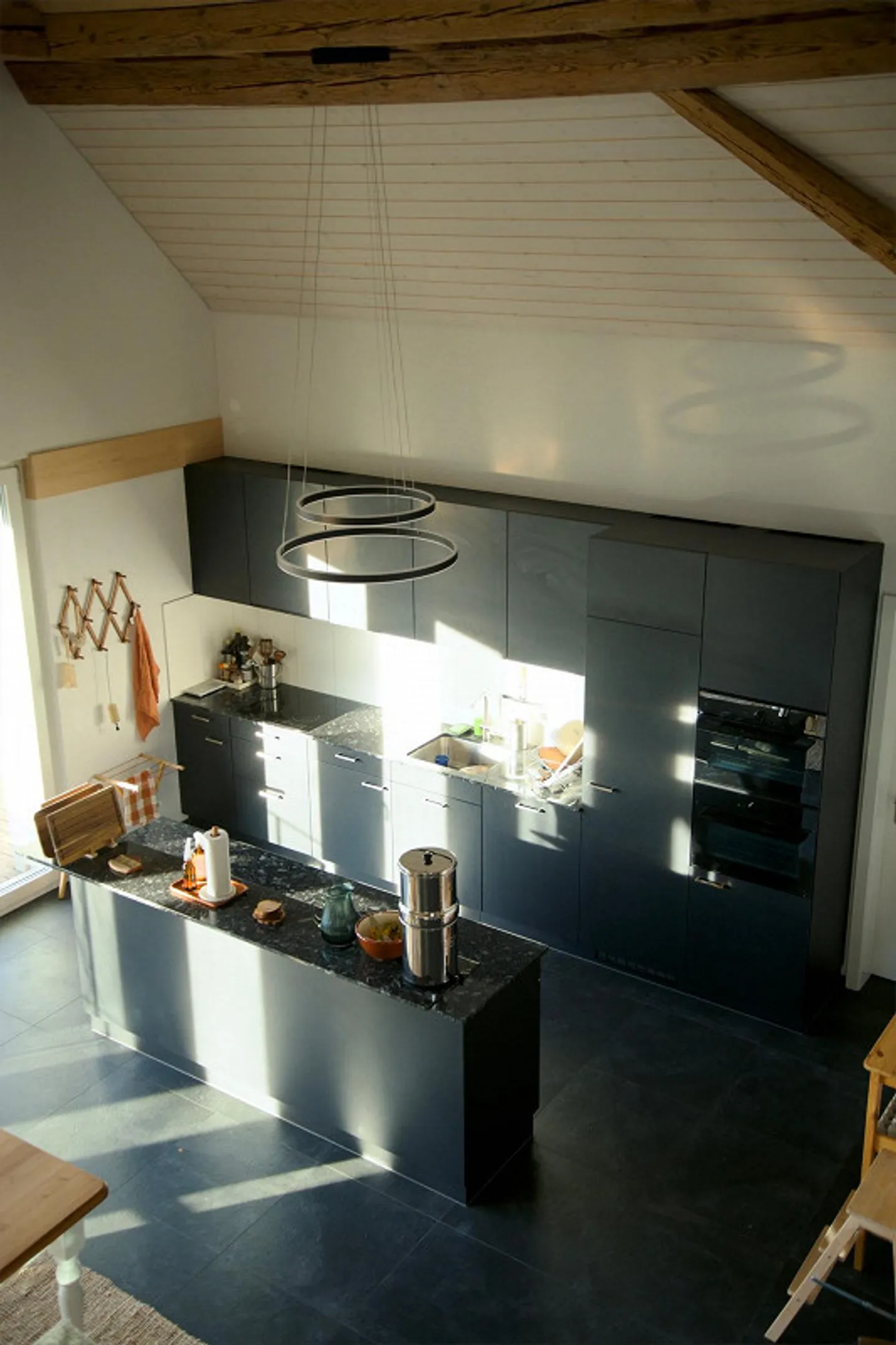 Moderne 5-Zimmer-Duplex-Wohnung mit Balkon und Weitsicht - Foto 5 di 13