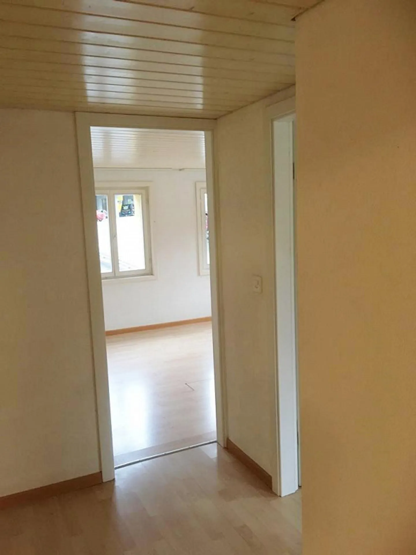 4.5-Zimmer-Wohnung in kleinerer Liegenschaft - Foto 12 von 15