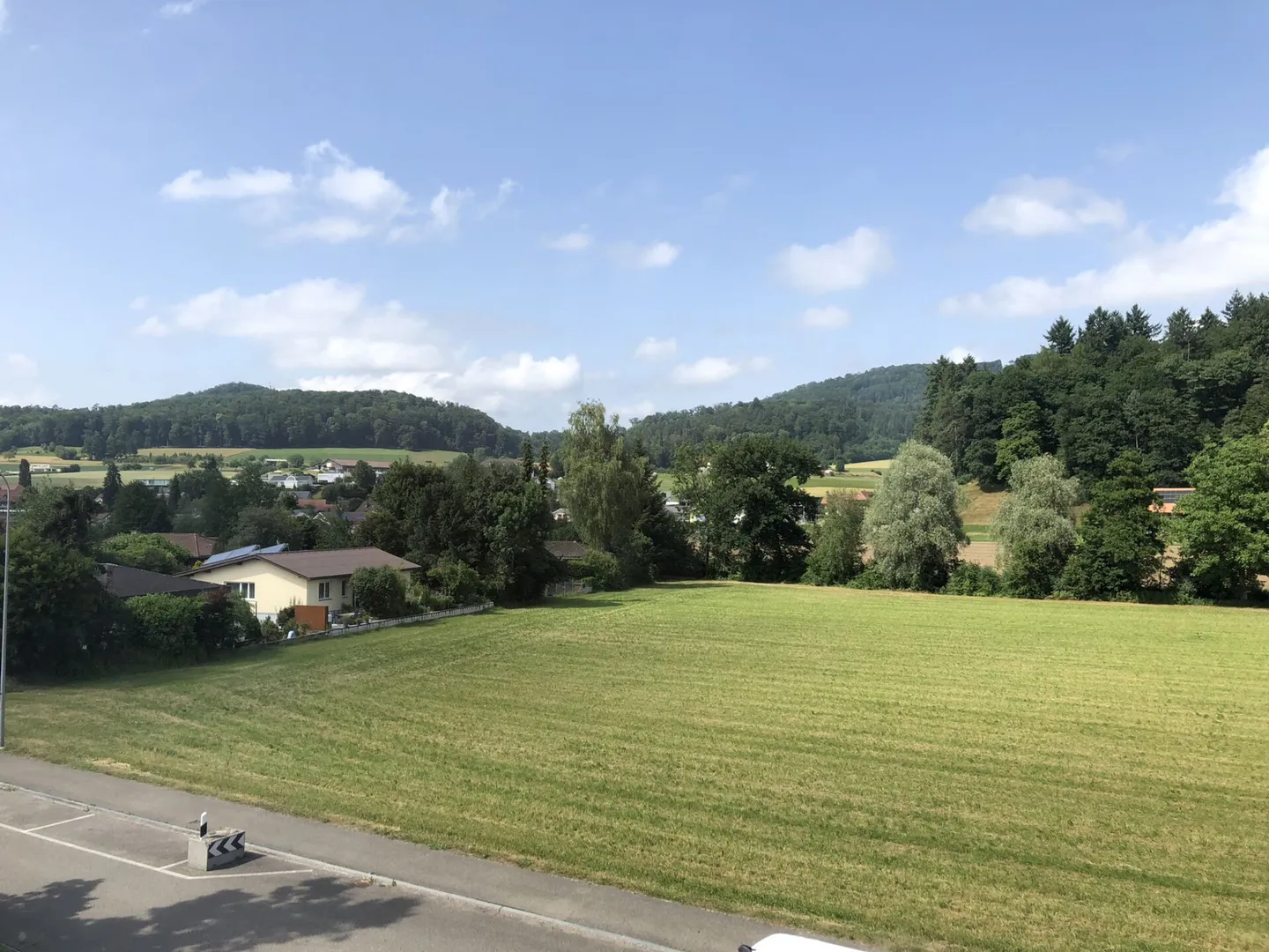 Appartement penthouse 3.5 pièces en excellent état, ascenseur, grande terrasse sur le toit avec vue imprenable - Photo 16 sur 16