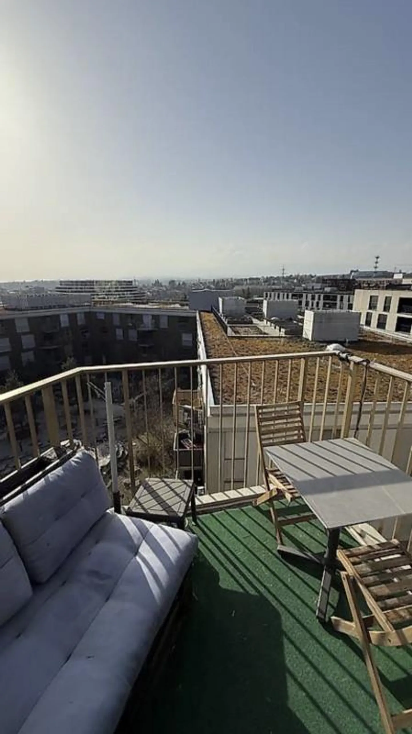 Top-Floor Apartment with Balcony - Photo 11 of 13