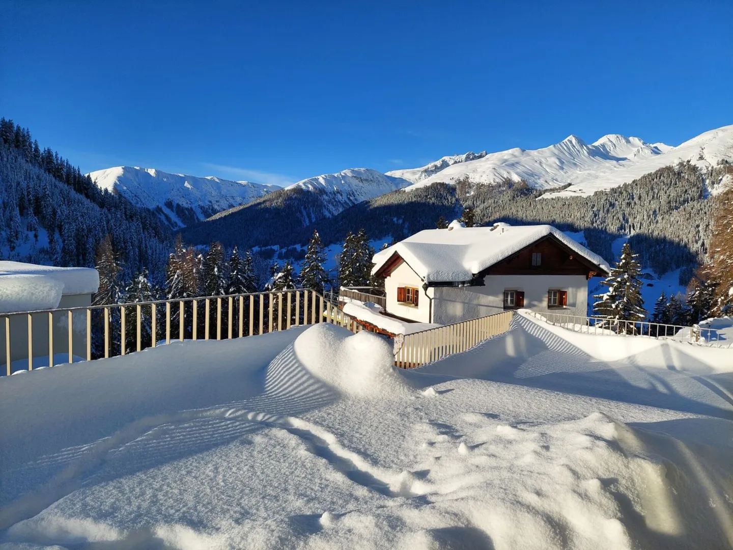COMING SOON: 4.5-Zimmer-EFH im sonnenverwöhnten Clavadel - Foto 9 von 10