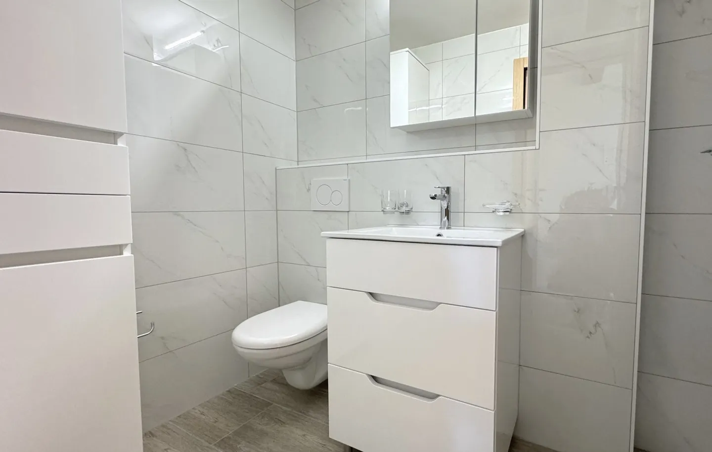 Charmante Penthouse-Wohnung mit 3 Zimmern - Foto 5 von 13