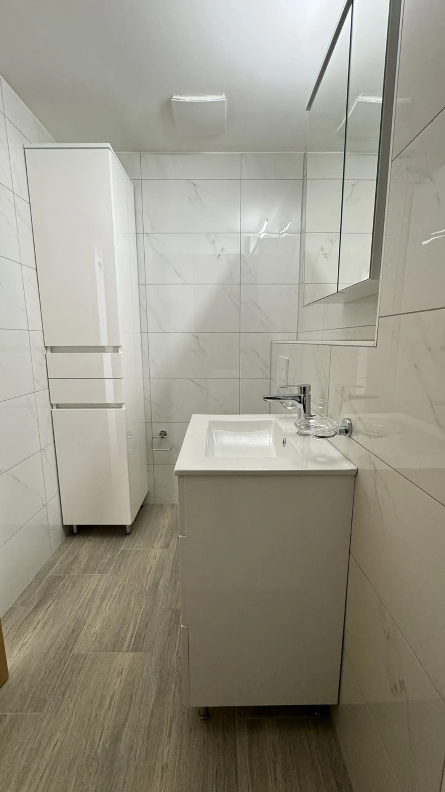 Charmante Penthouse-Wohnung mit 3 Zimmern - Foto 6 von 13