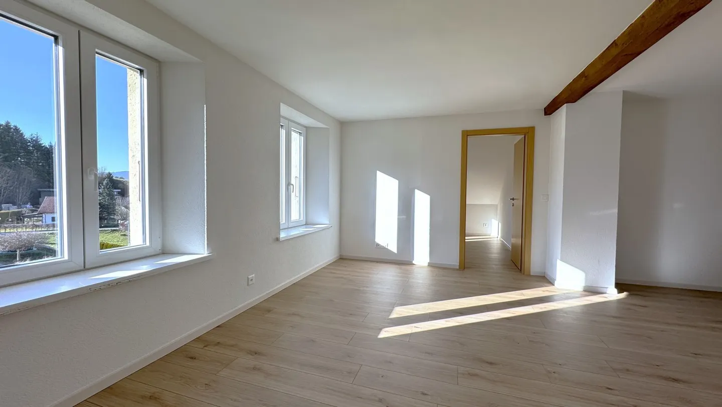 Charmante Penthouse-Wohnung mit 3 Zimmern - Foto 9 von 13