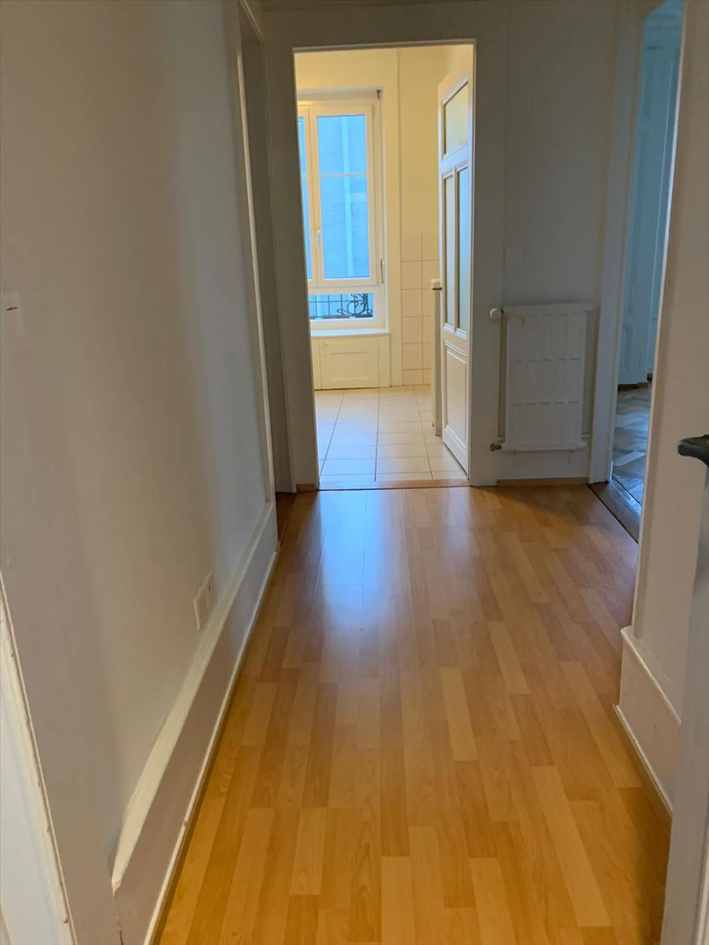 Bell'appartamento, idealmente situato. - Foto 2 di 8