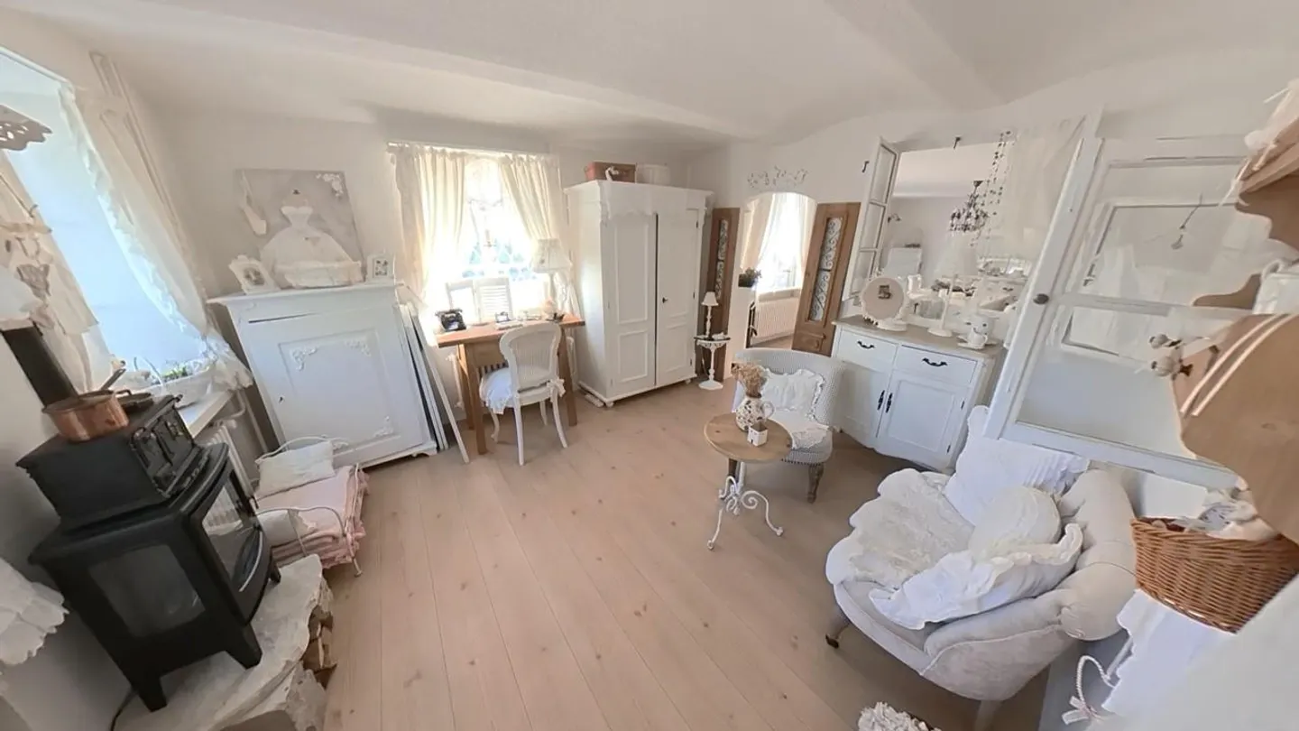Appartement de jardin en maisonette de 6,5 pièces exclusif - Photo 8 sur 16