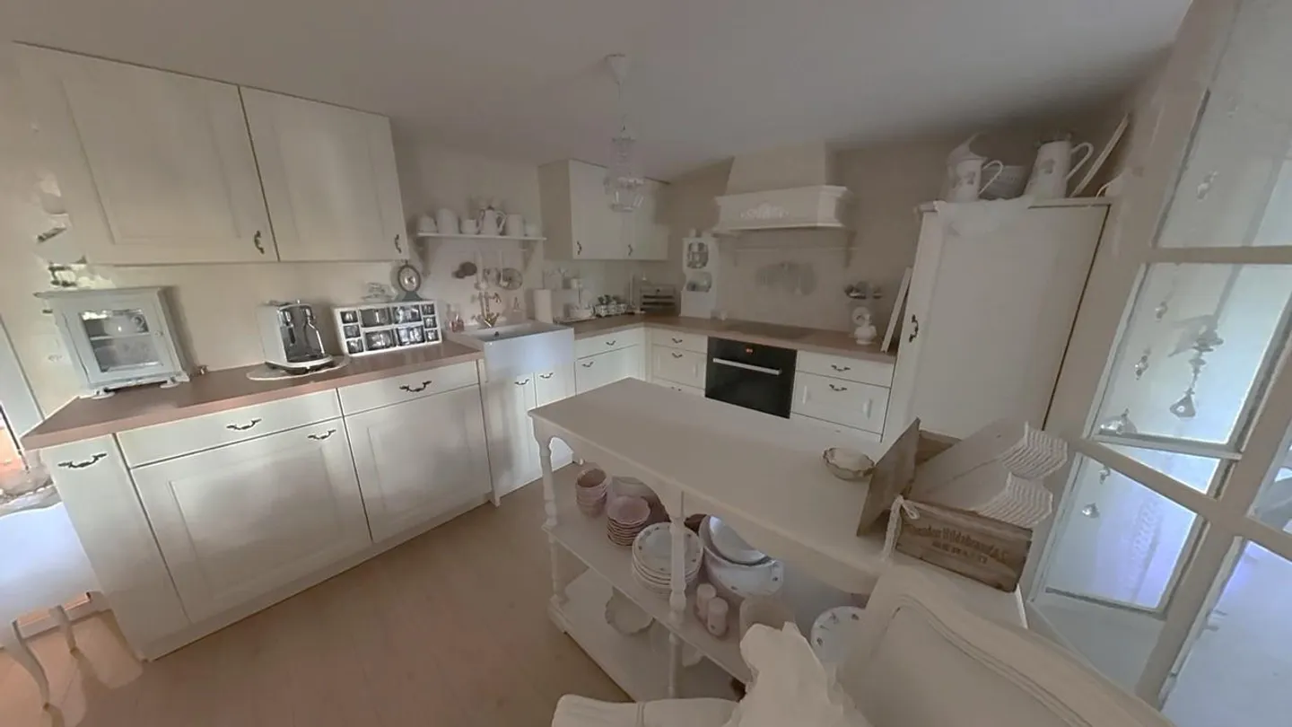 Appartement de jardin en maisonette de 6,5 pièces exclusif - Photo 11 sur 16