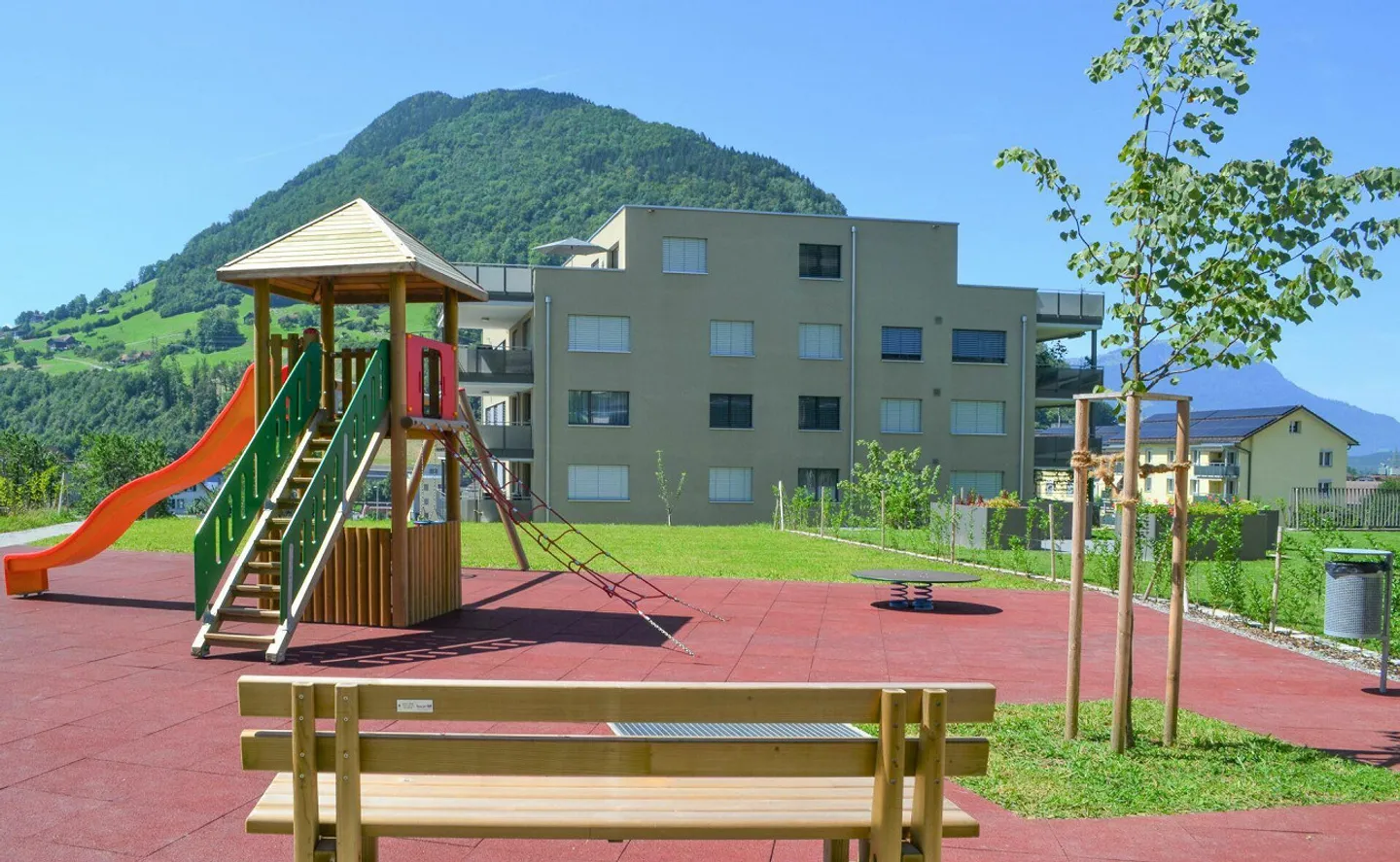 Appartamento nuovo attraente di 3,5 locali - Foto 8 di 10