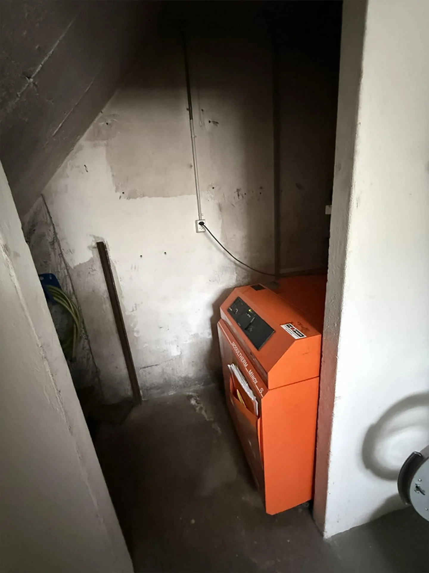 Charmante maison de rangée de 4,5 pièces avec jardin - Photo 16 sur 16