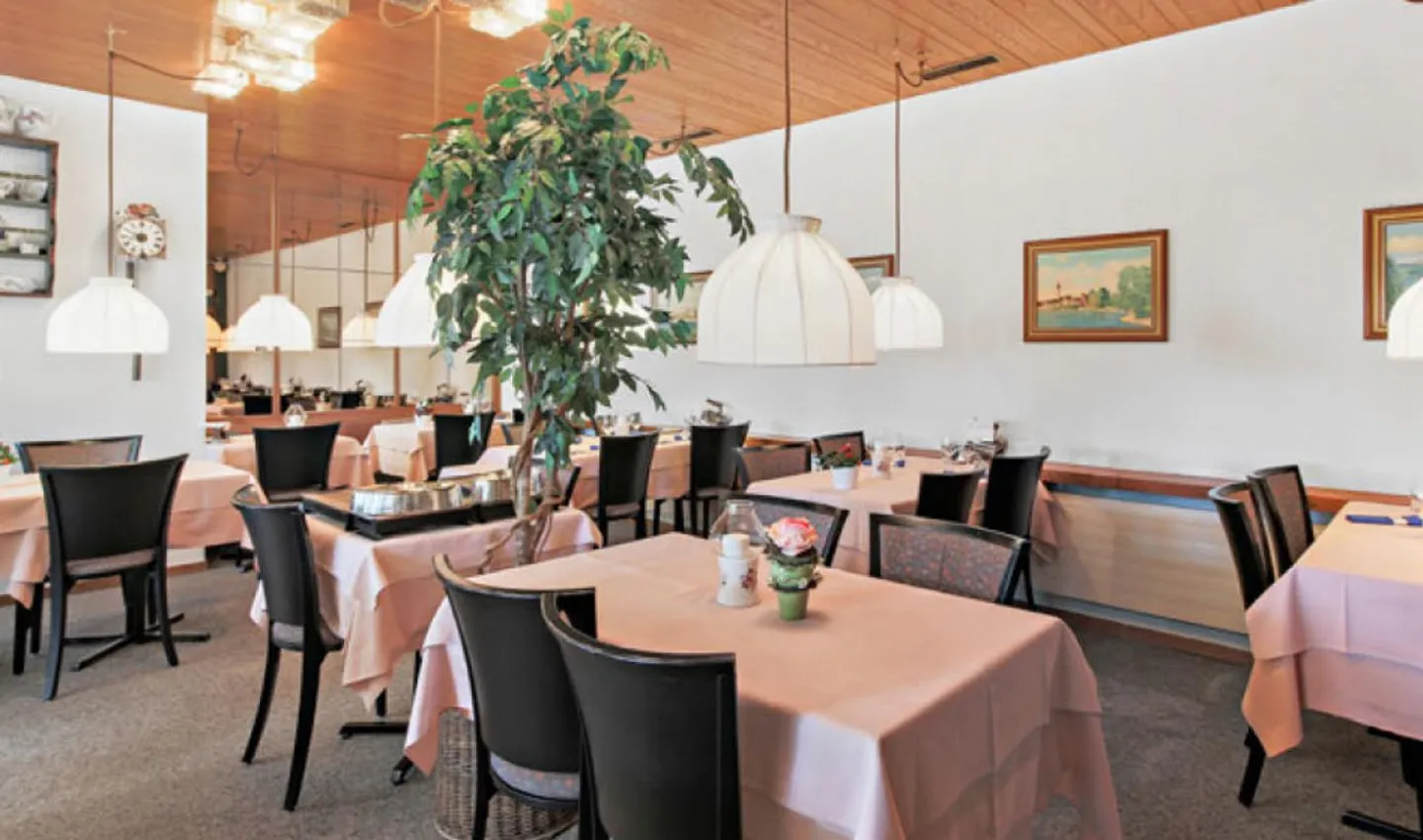 Caffè-ristorante attraente con diverse possibilità a Mammern - Foto 4 di 10